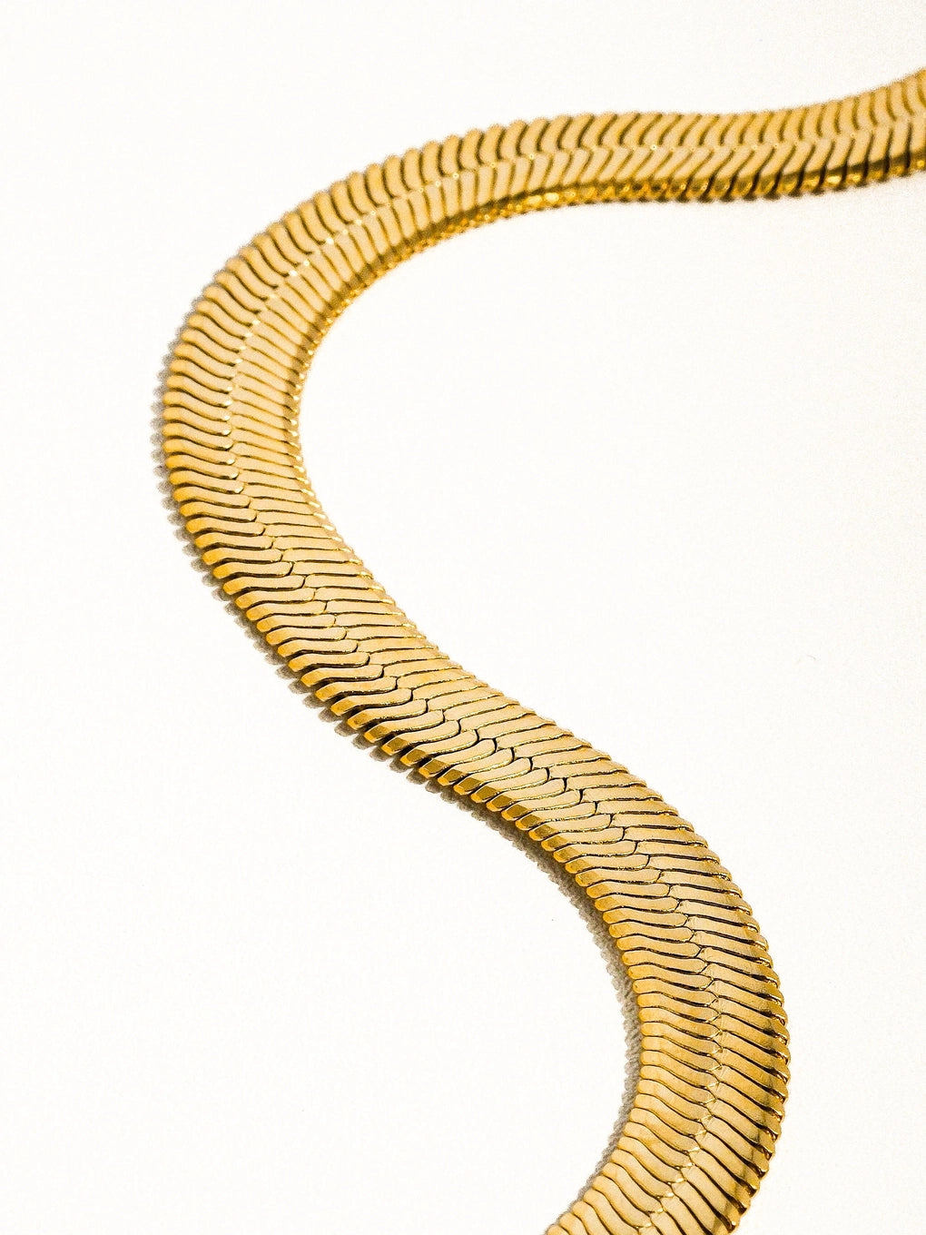 Flânerie by MAIQ Juliana 18K Gold Bold Snake Chain Necklace Non-Tarnish