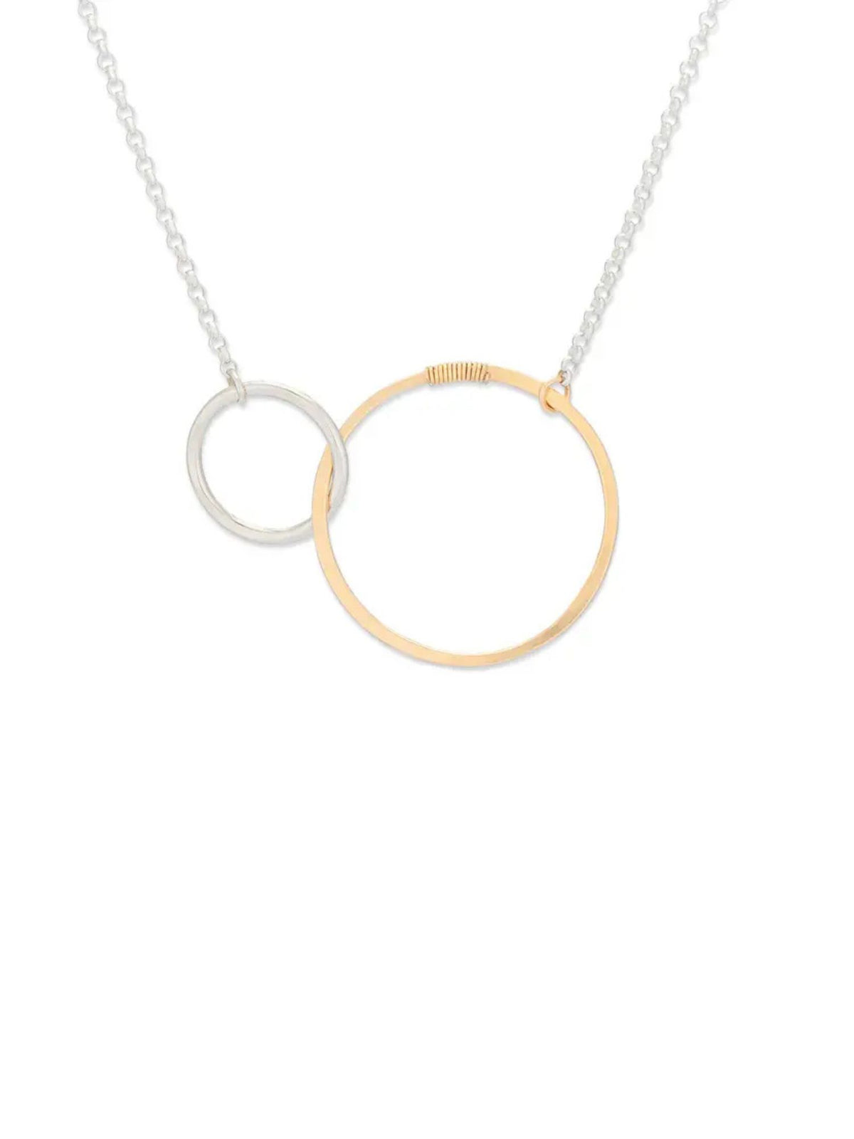 18" Bold Love Link Necklace