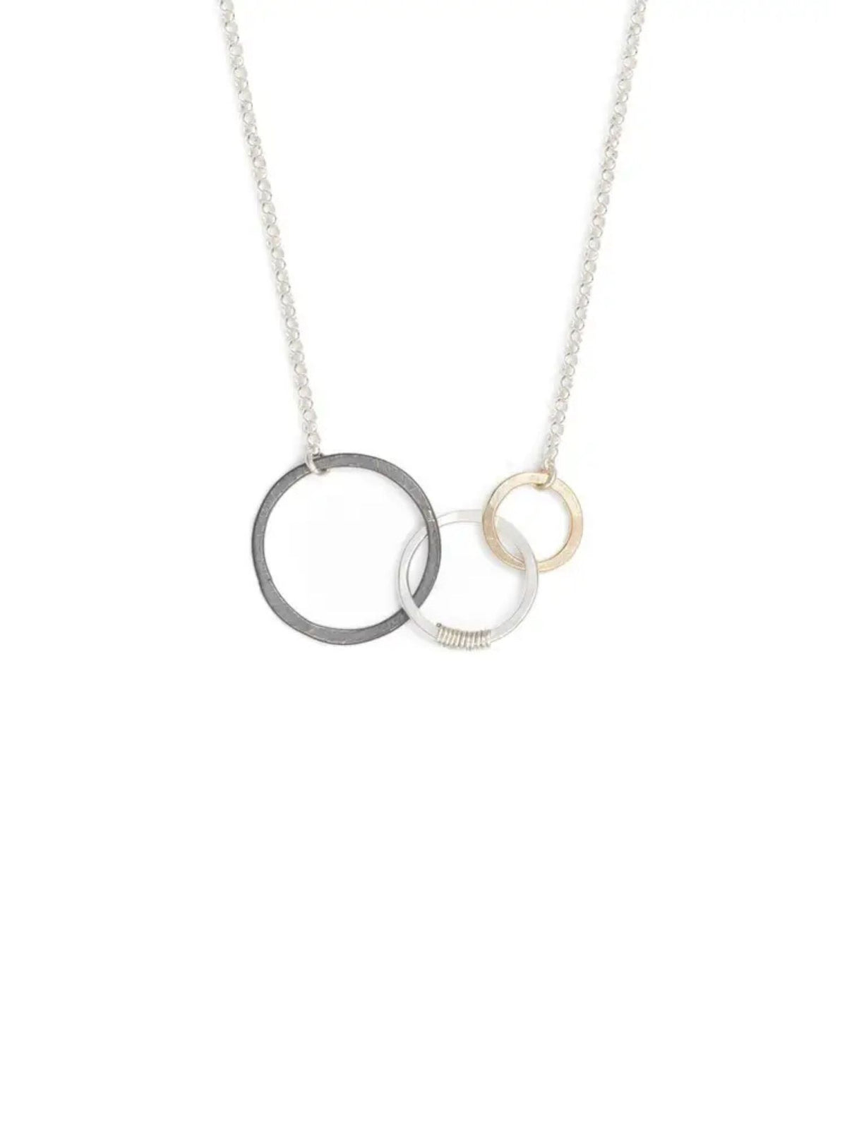 16" Storied 3-Ring Necklace