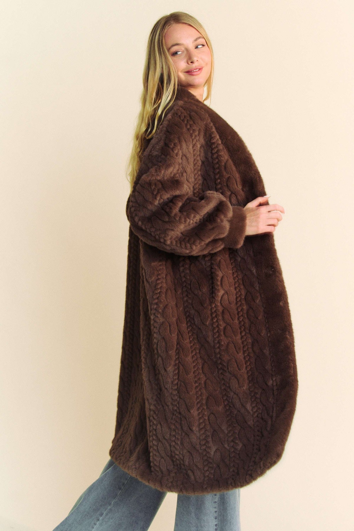 Fuzzy Fur rib patter Long Coat in brown-side