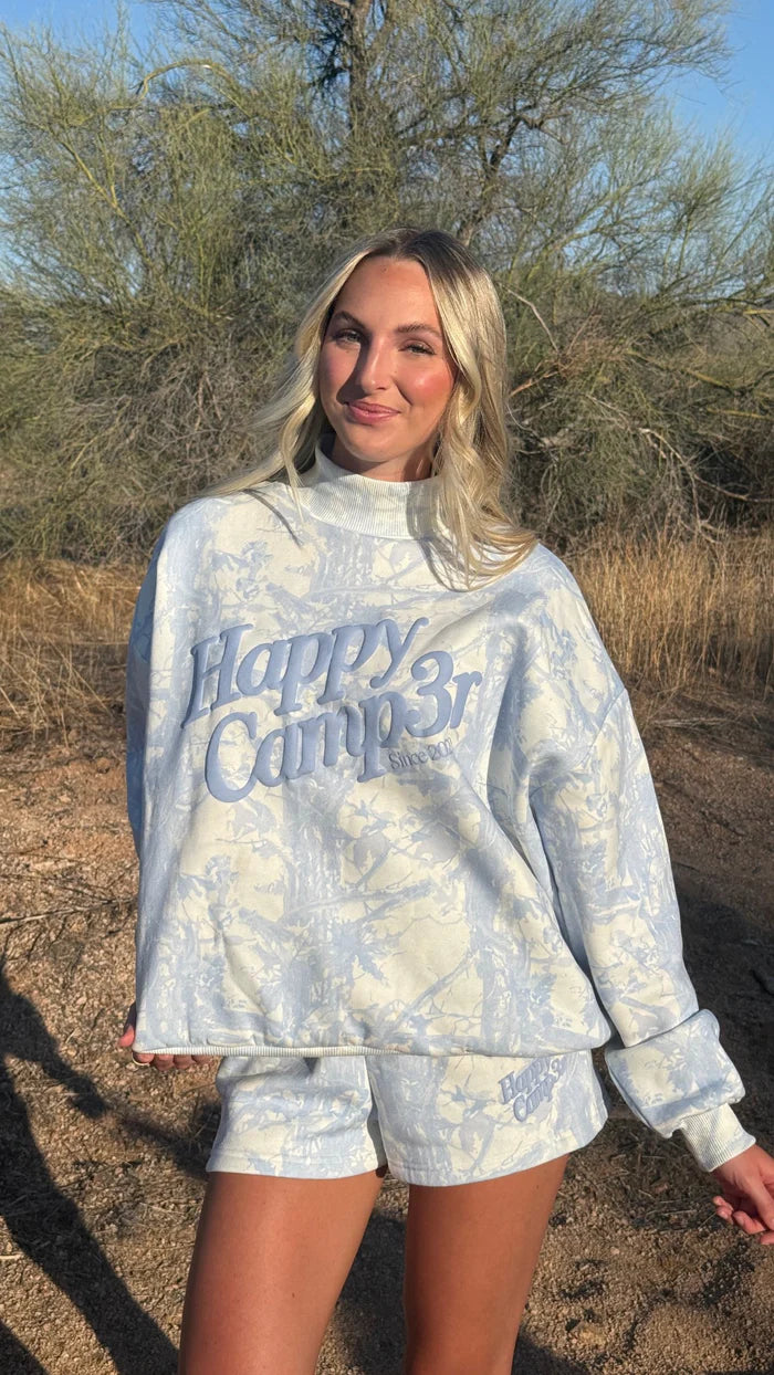 Happy Camp3r Camo Mockneck Sweatshirt in light blue 