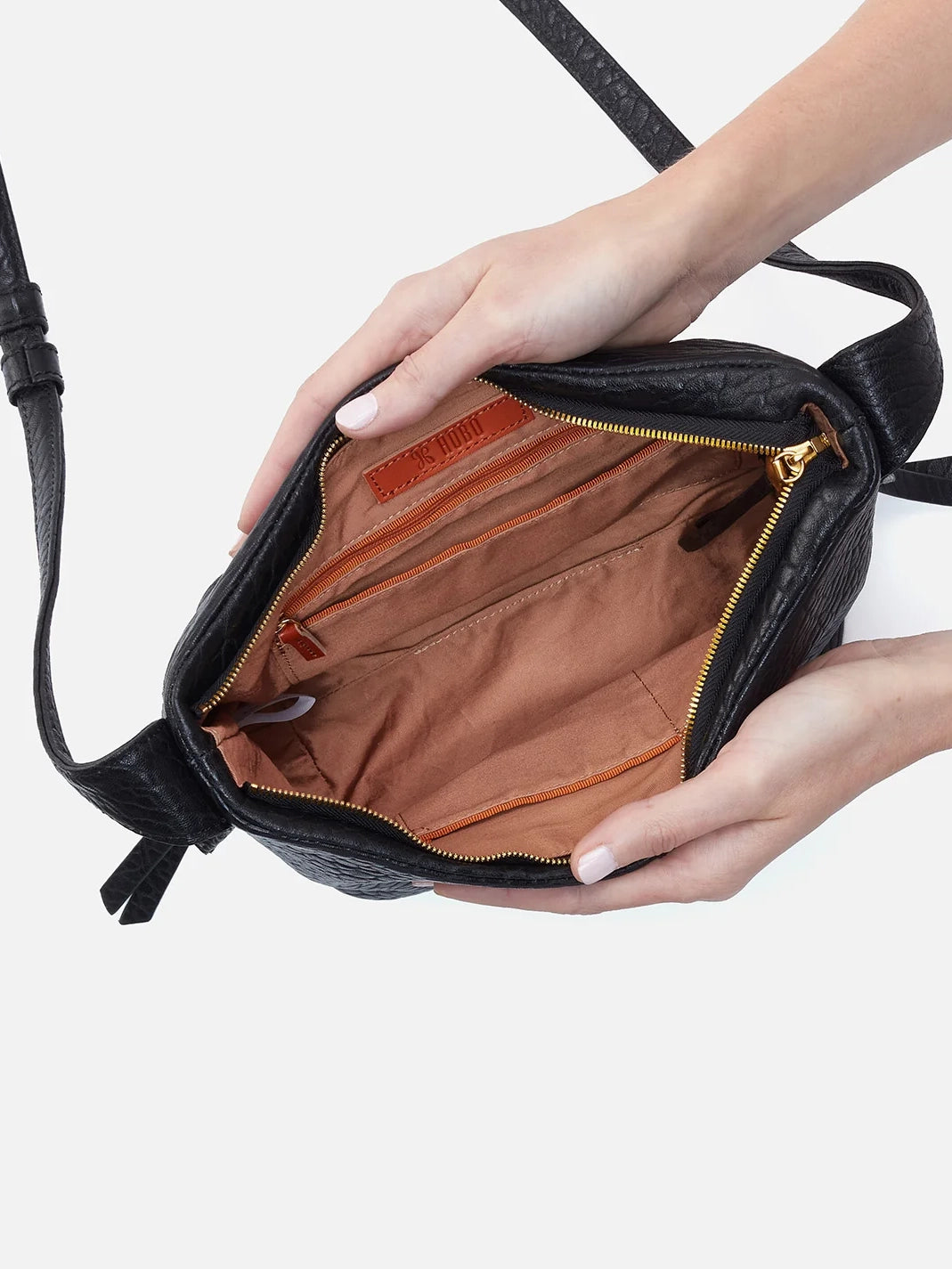 HOBO Bonita Crossbody: Bubble Pebbled Leather – Bliss HOBO Bonita Crossbody: Bubble Pebbled Leather – Bliss