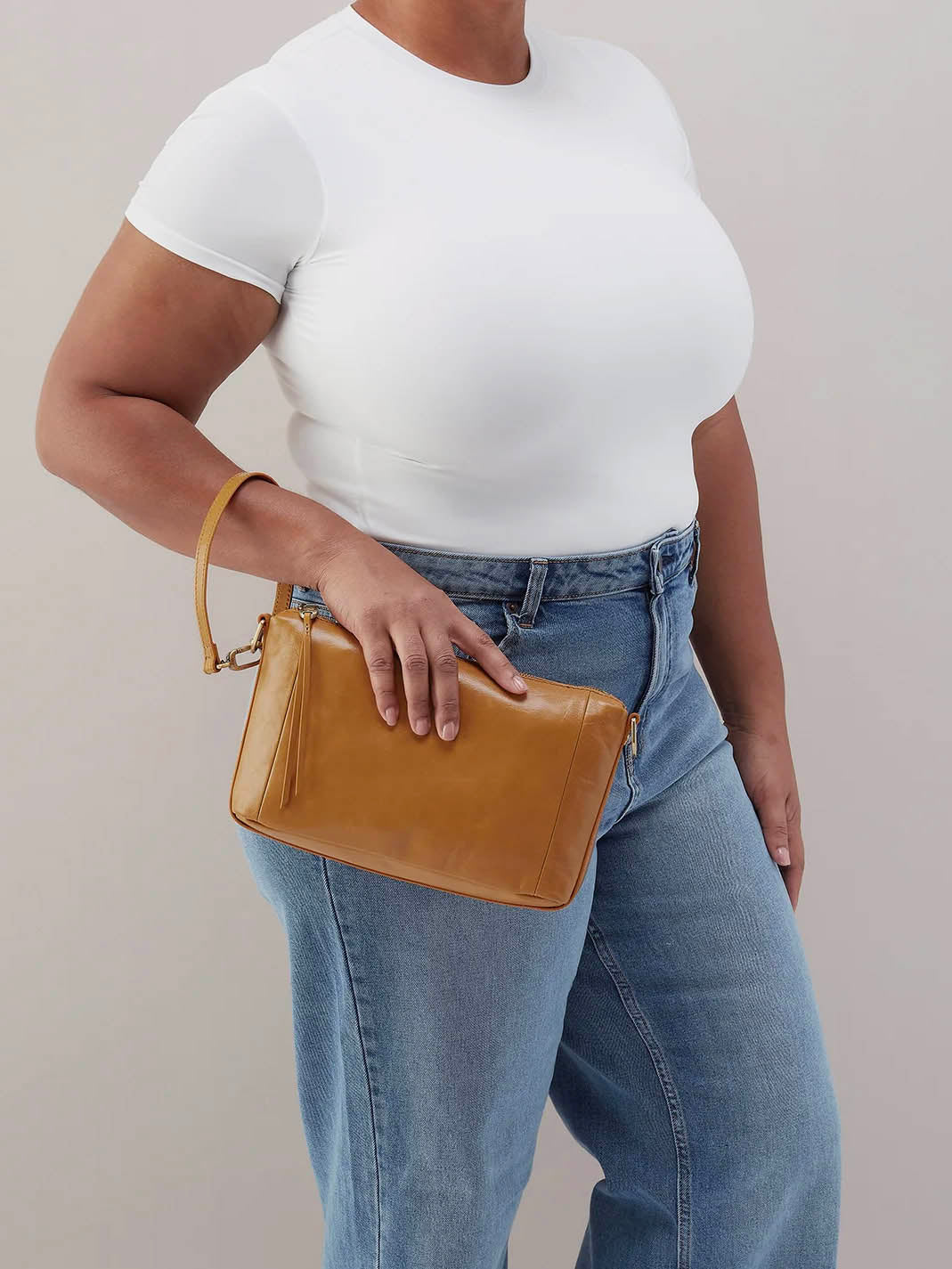 HOBO Darcy Polished Leather Carry-All Crossbody in Natural