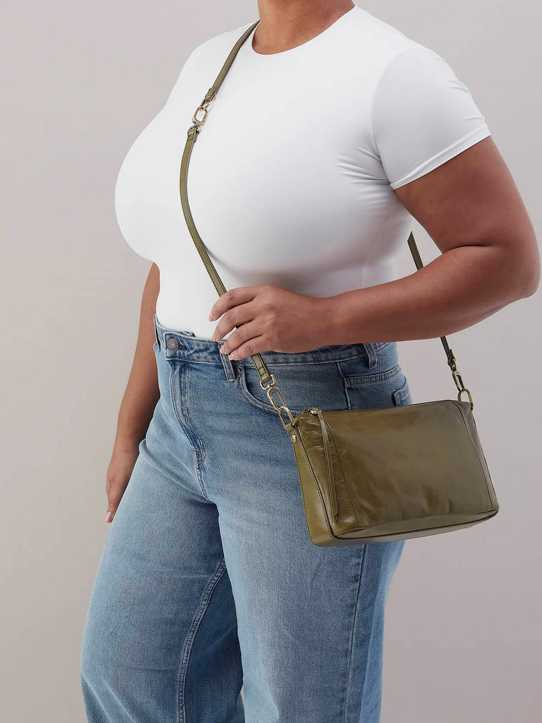 HOBO Darcy Polished Leather Carry-All Crossbody in Olive Veil