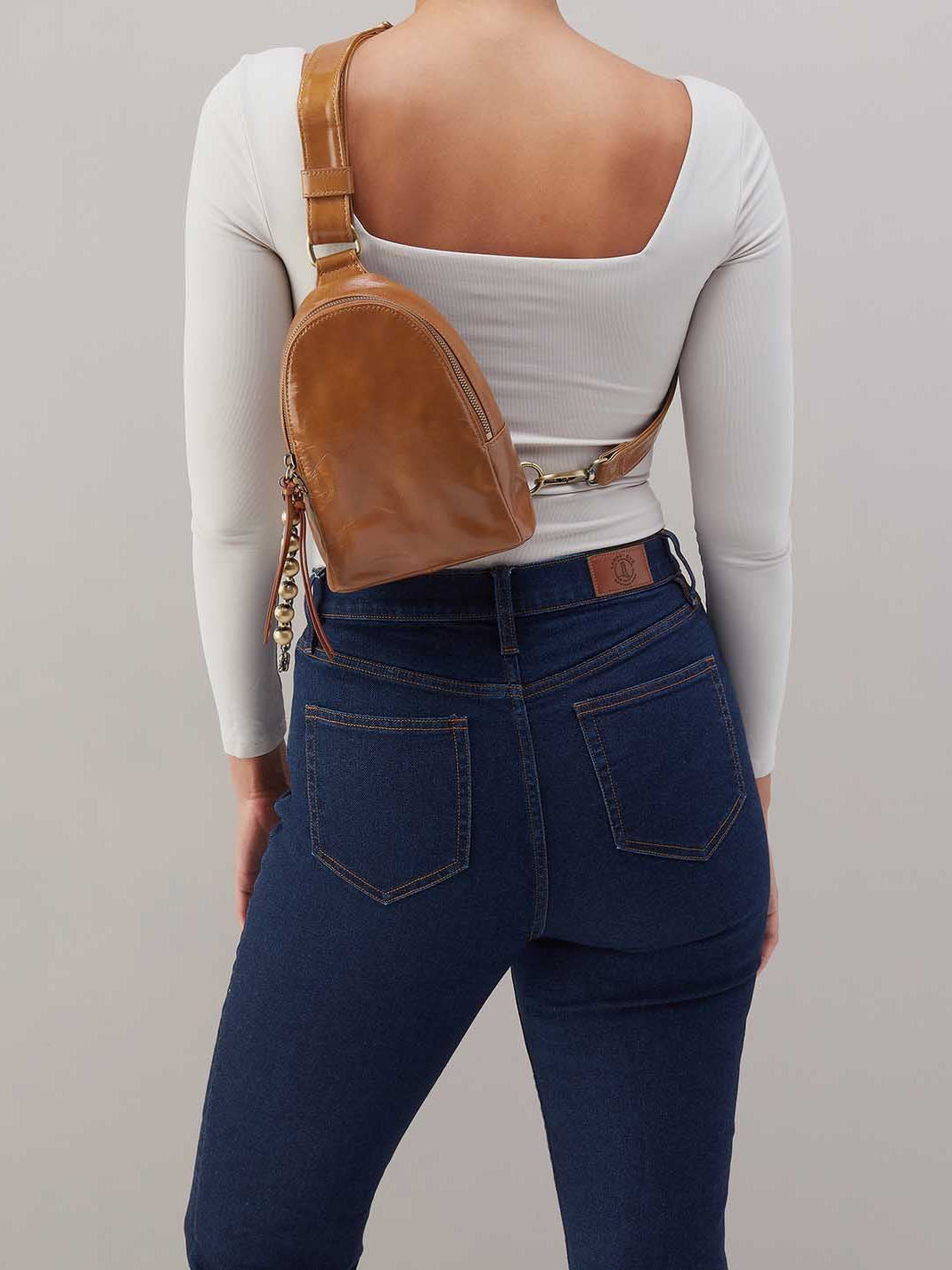 HOBO Fern Sling Truffle Polished Leather