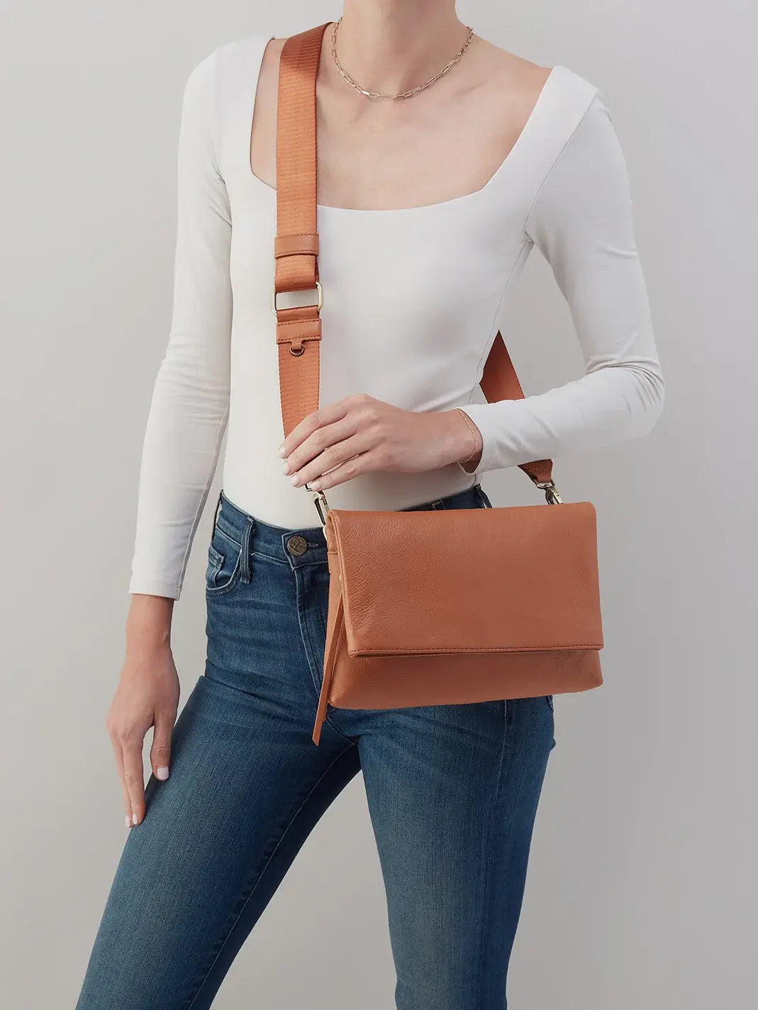 HOBO Grant Pebbled Leather Crossbody Bag in Butterscotch