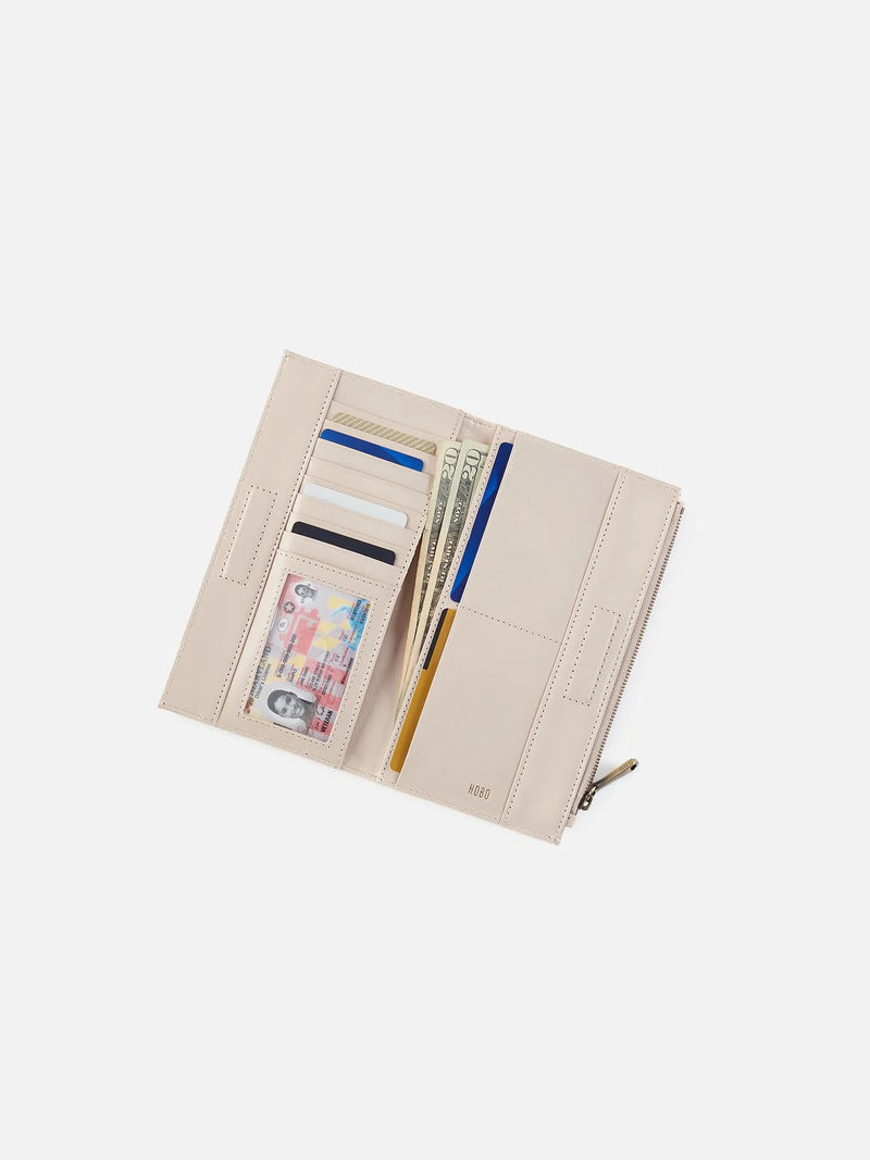 HOBO Jill Large Bifold Wallet in Pale Flax Polished Leather