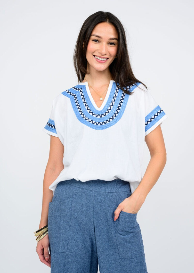 Ivy Jane Embroidered Border Neck + Sleeve Top in white and blue