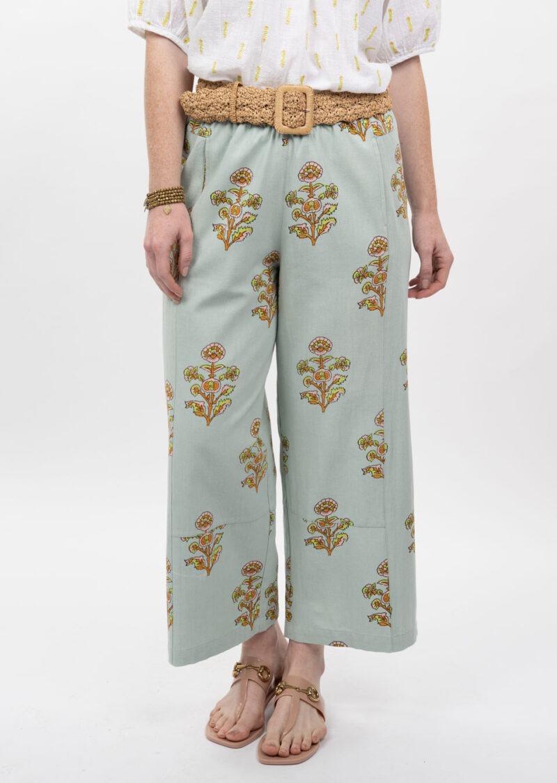 Ivy Jane Floral Print Barrel Pant aqua 