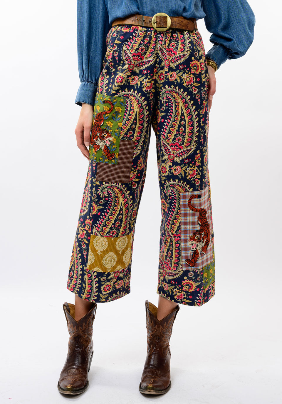Ivy Jane Tiger Patch Barrel Pant