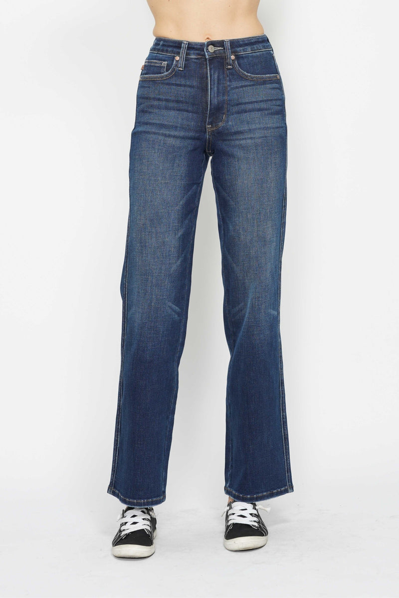 judy blue high waited tummy control classic straight jeans in dark wash-front