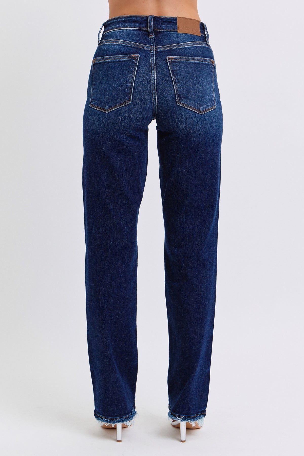 Judy Blue Mid Rise Straight Leg Fray Hem Jeans in dark wash-back