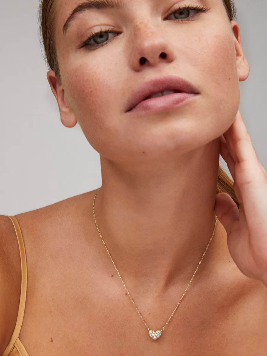 Kendra Scott Ari & Haven Heart Necklace Gift Set Ari Gold Pave Crystal Heart Necklace Haven Heart Gold Strand Necklace White CZ