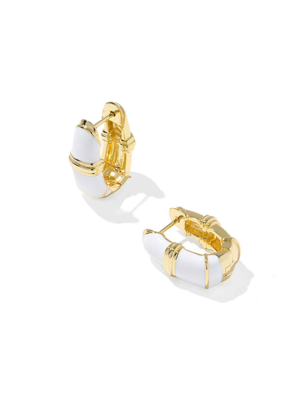 Kendra Scott Courtney Gold Enamel Huggie Earrings in White Enamel