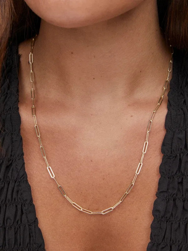 Kendra Scott Courtney Paperclip Necklace in Gold