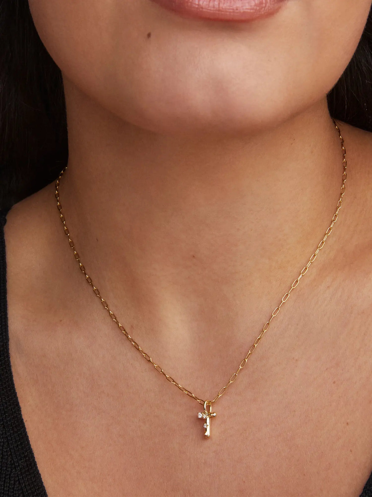 Kendra Scott Gold Crystal Letter Pendant Necklace in White CZ Letter Initial T