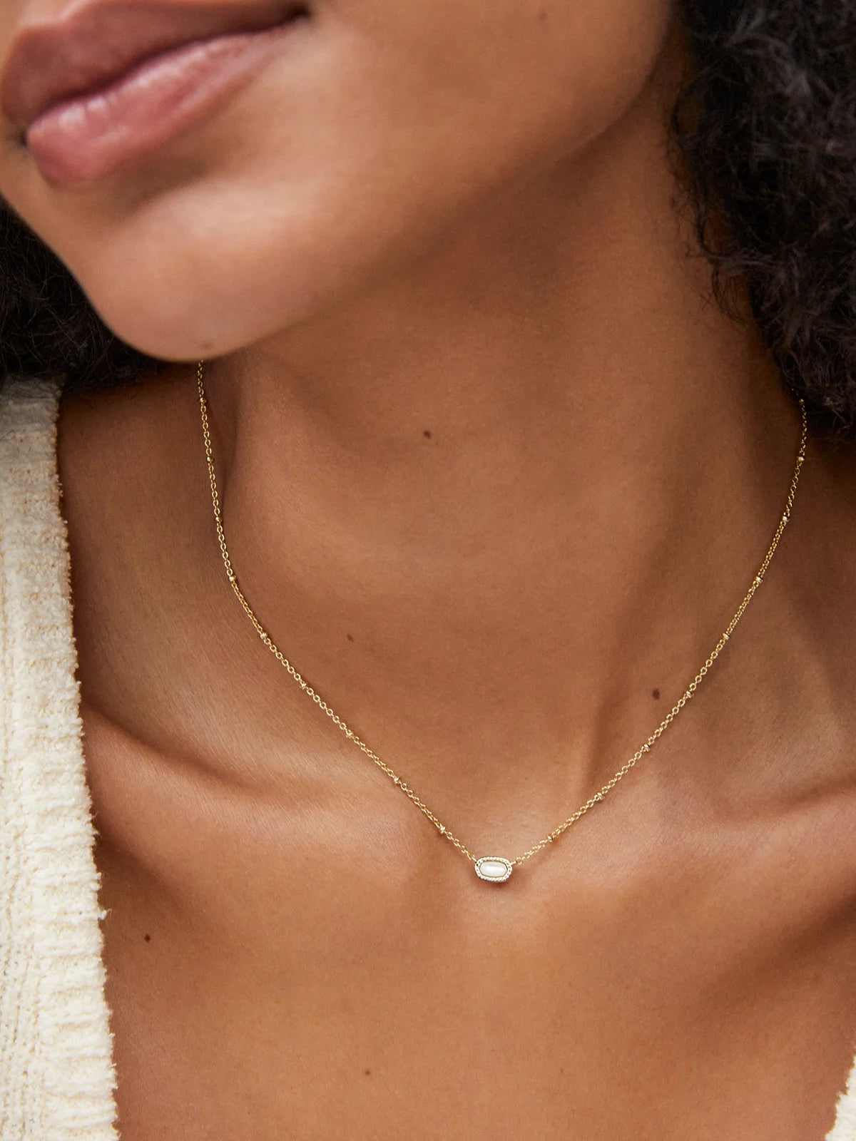 Kendra Scott Elisa Gold Gift Set Elisa Gold Pendant Necklace Mini Elisa Gold Satellite Short Pendant Necklace Mother-of-Pearl