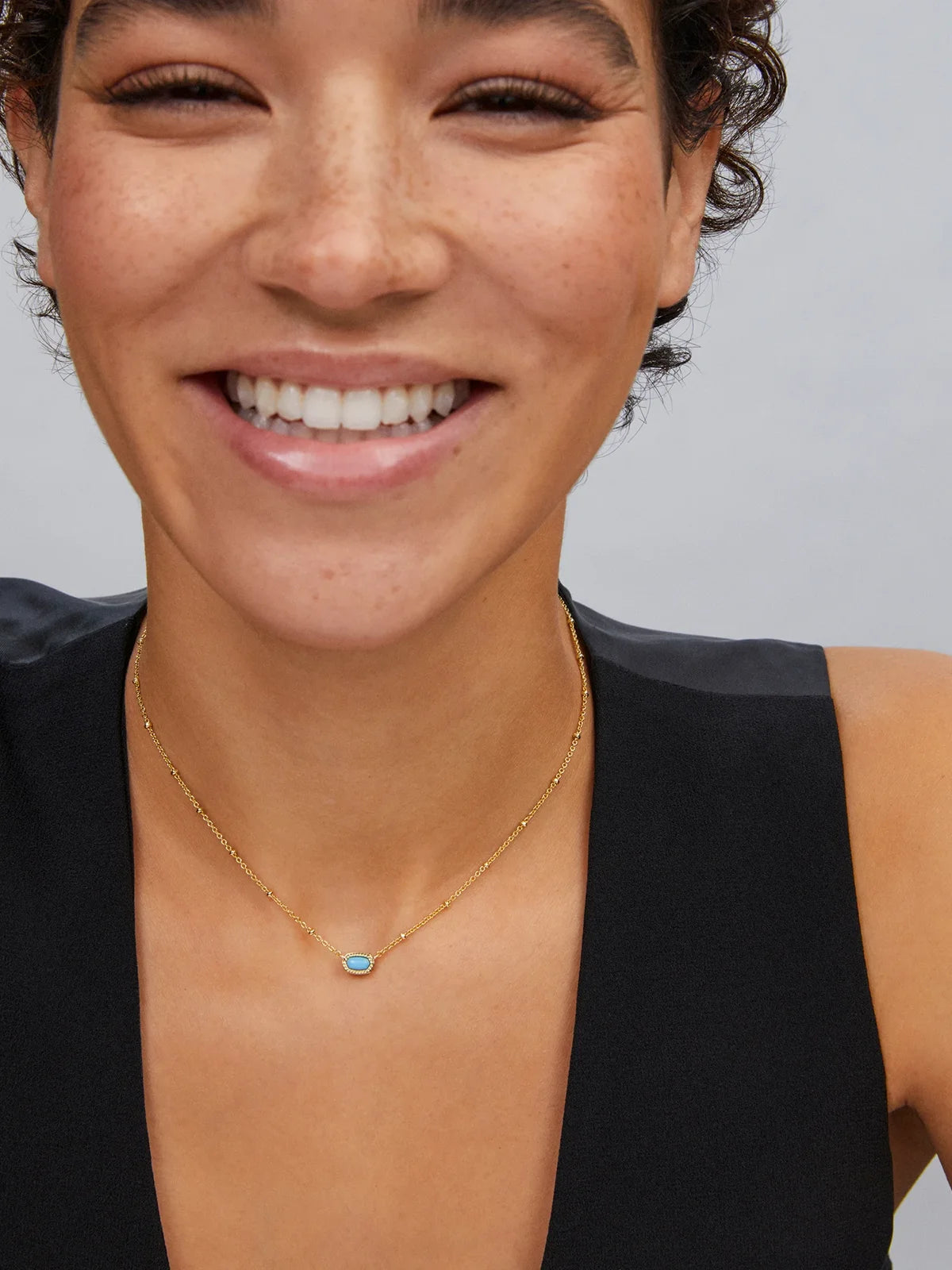 Kendra Scott Mini Elisa Gold Satellite Short Pendant Necklace in Turquoise Magnesite