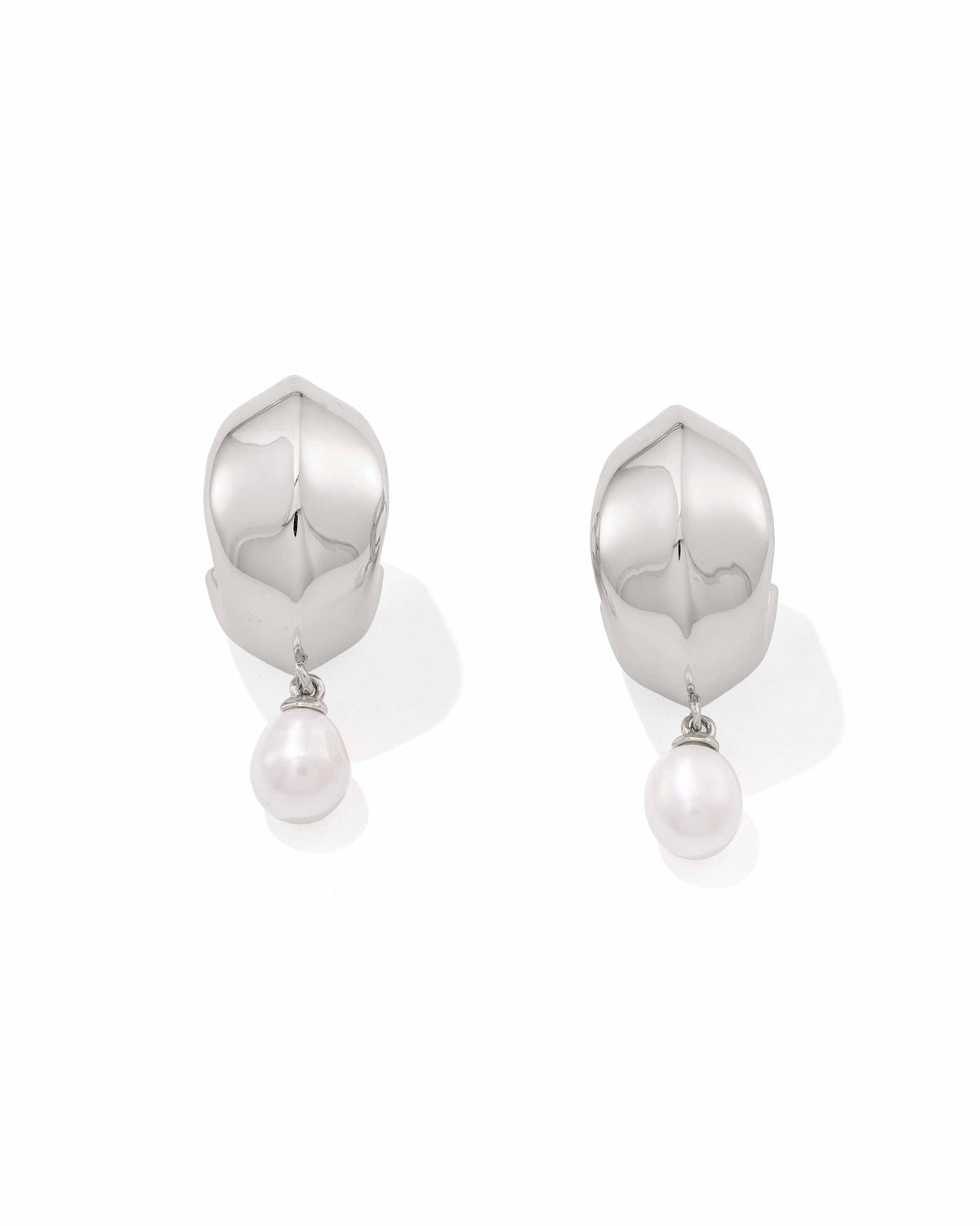 Kendra Scott Oakland Huggies Pearl Silver