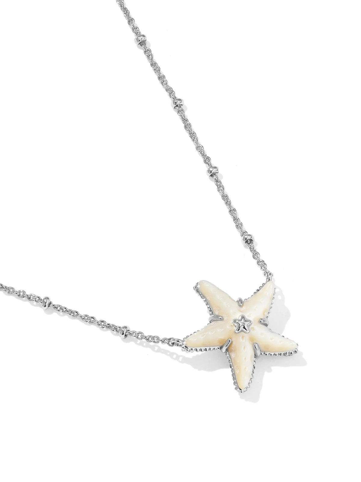Kendra Scott Parker Starfish Silver Short Pendant Necklace in Natural Mother-of-Pearl