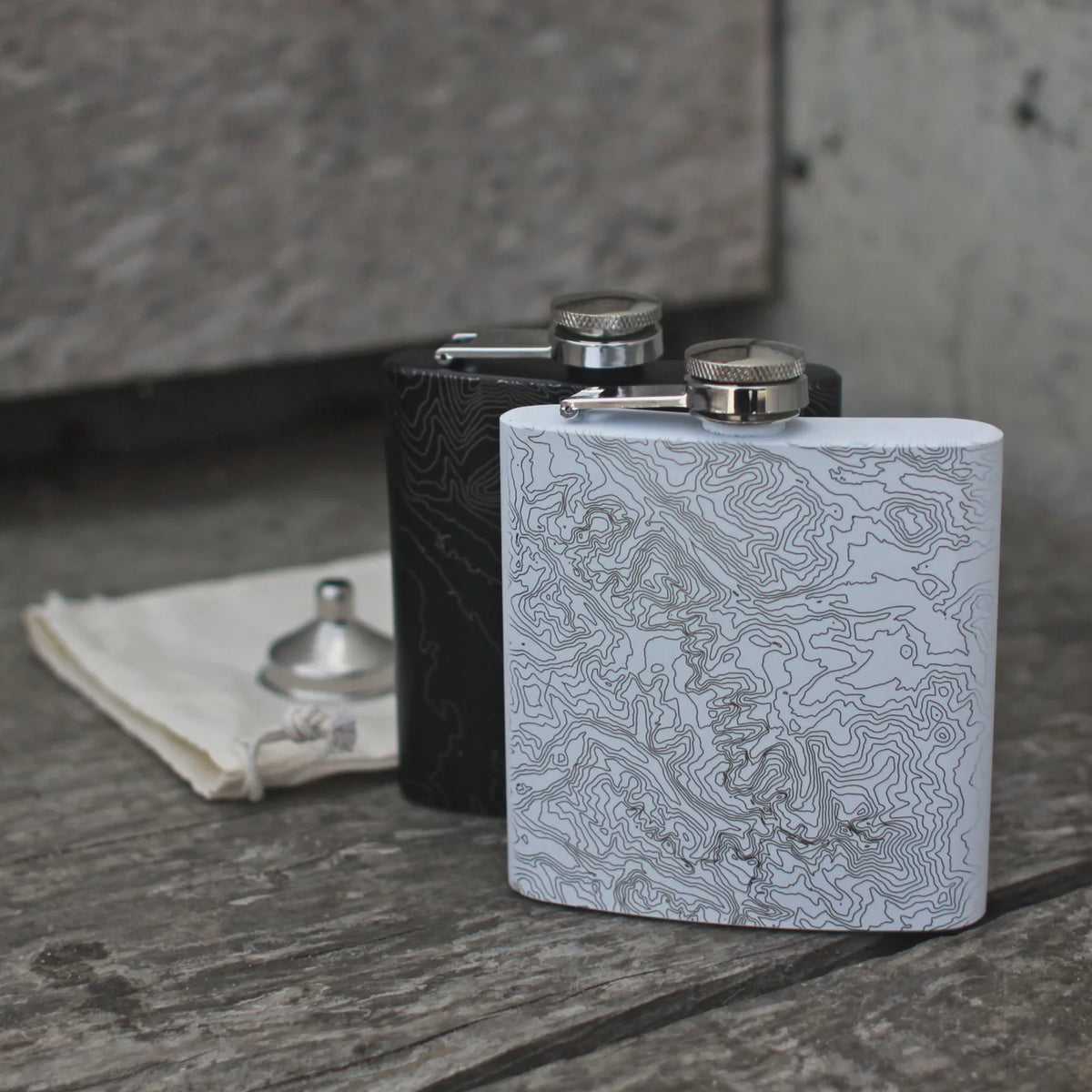 Knoxville Tennessee Engraved Map Hip Flask Black White