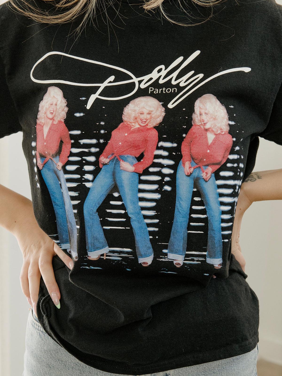 LivyLu Dolly Parton Triple Threat Distressed Tee Black