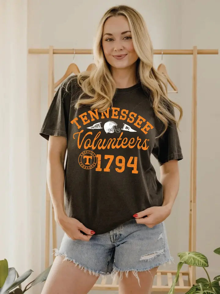 LivyLu Tennessee Vols Football Icon Tee  pepper