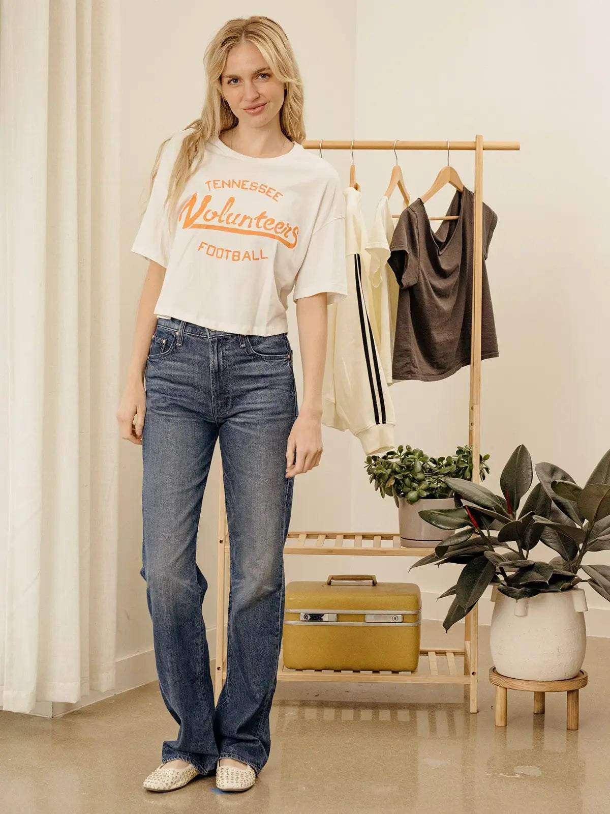 LivyLu Tennessee Vols Football Stencil Off-White Cropped Tee TN Vols Game Day
