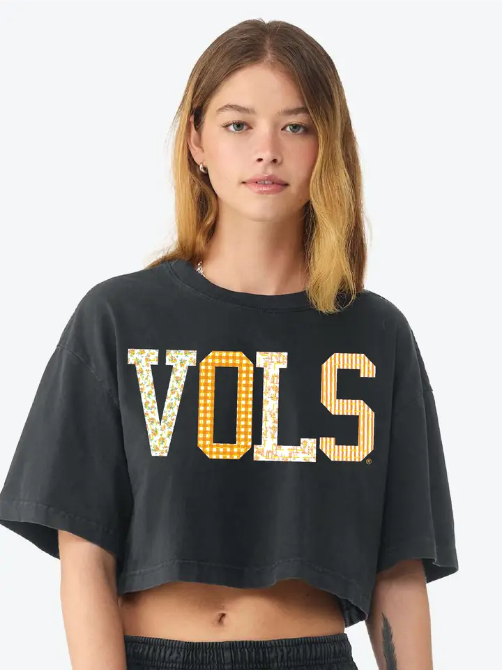 LivyLu Tennessee Vols Quilted Puff Ink Crop Tee black 