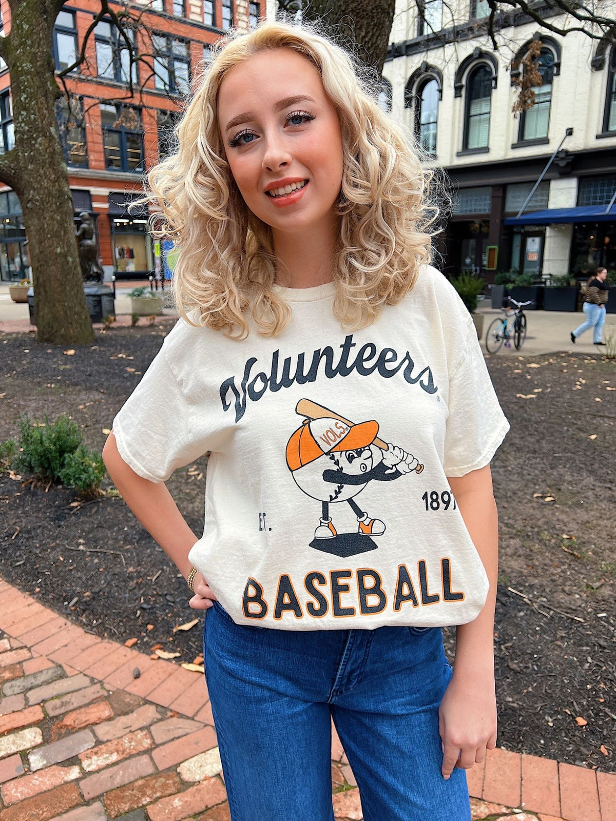 livylu tn vols amuseable baseball tee