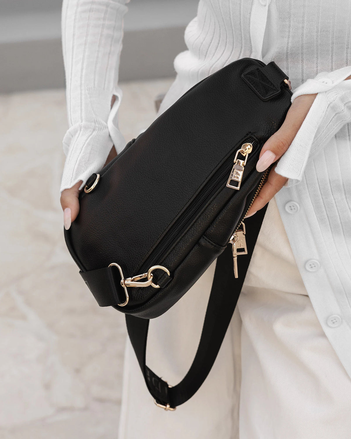 LOUENHIDE Bella Sling Bag in Black