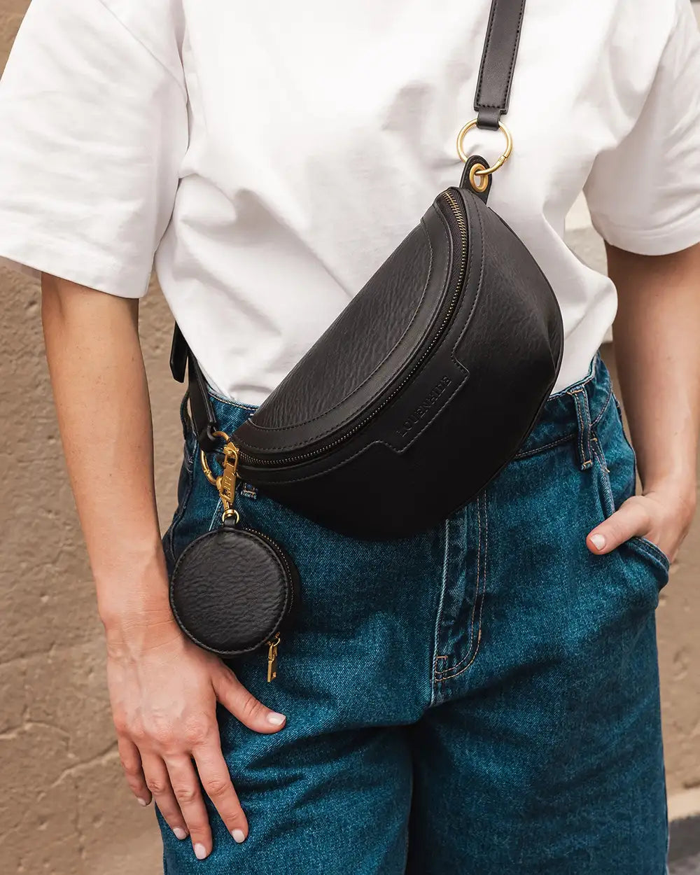 LOUENHIDE Joey Sling Bag in Black