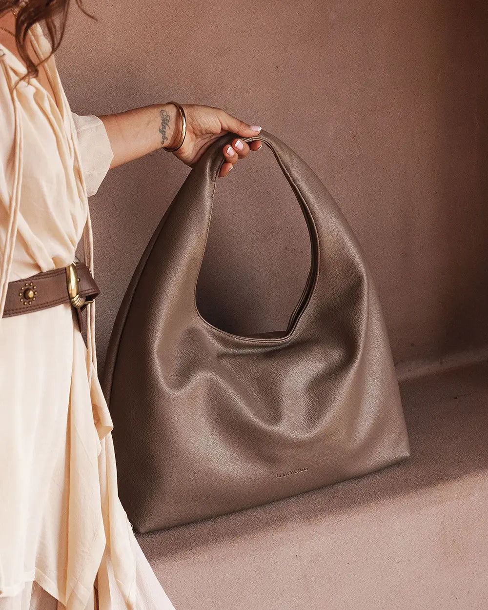 LOUENHIDE Monaco Shoulder Bag in Mocha