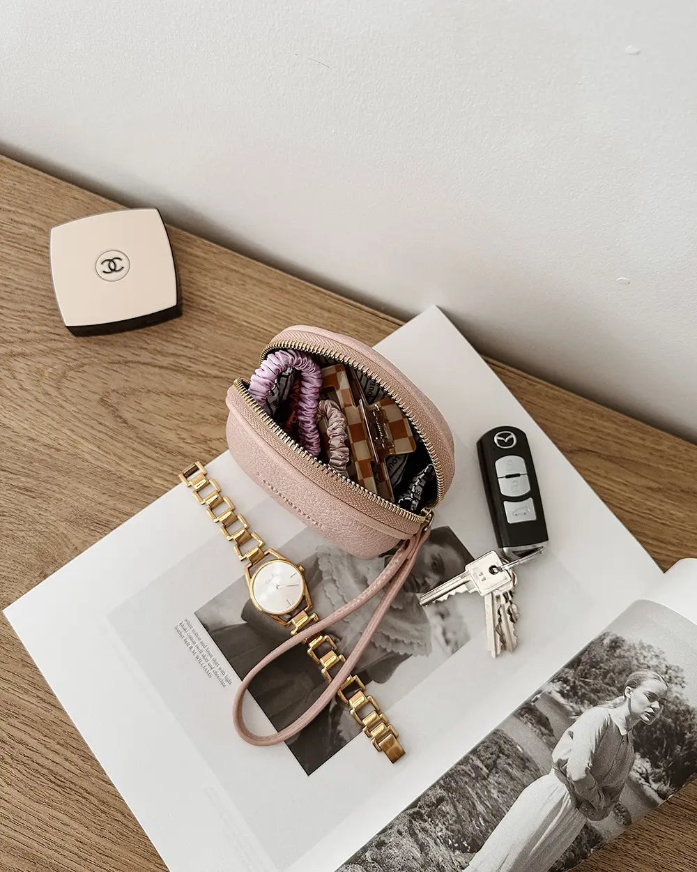 LOUENHIDE Paige RFID Small Purse in Blush