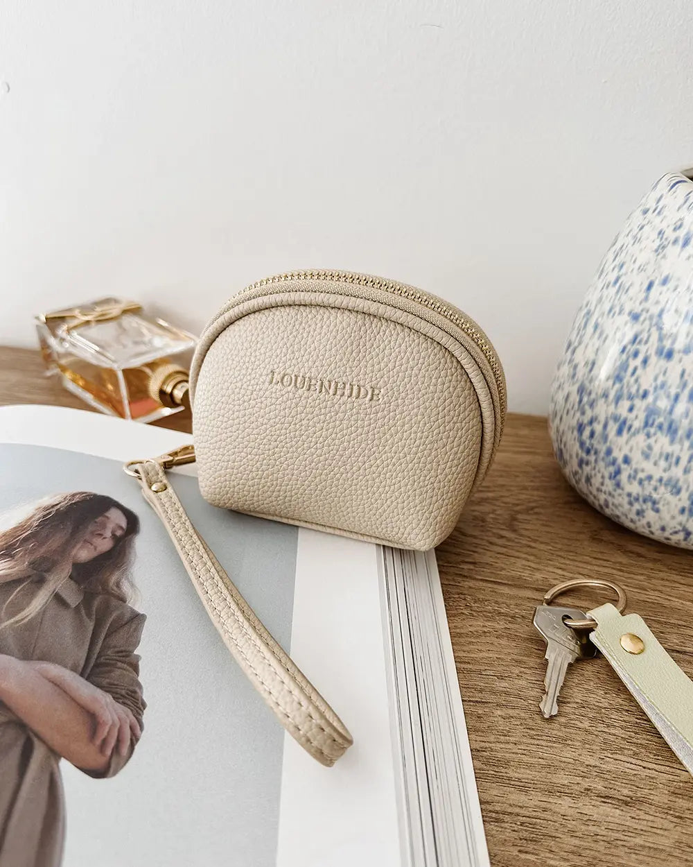 LOUENHIDE Paige RFID Small Purse in Oat