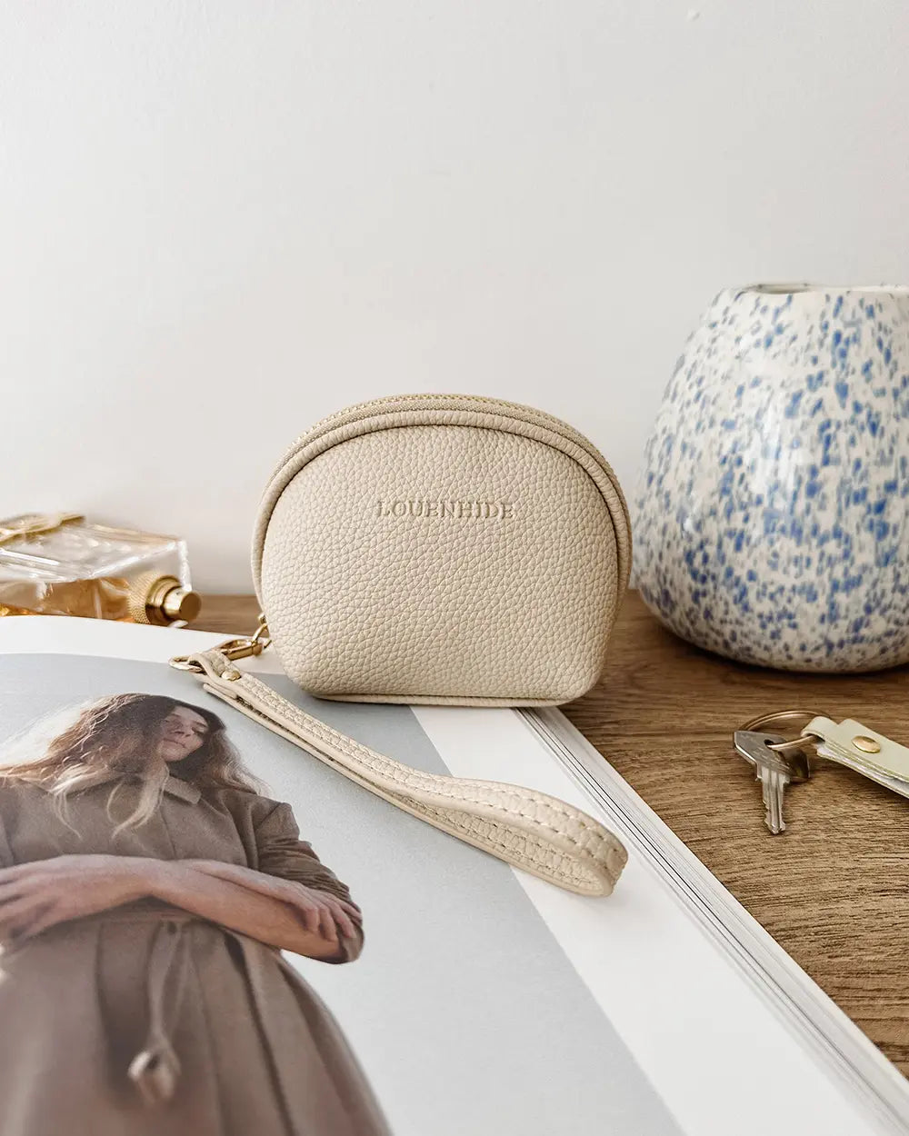 LOUENHIDE Paige RFID Small Purse in Oat
