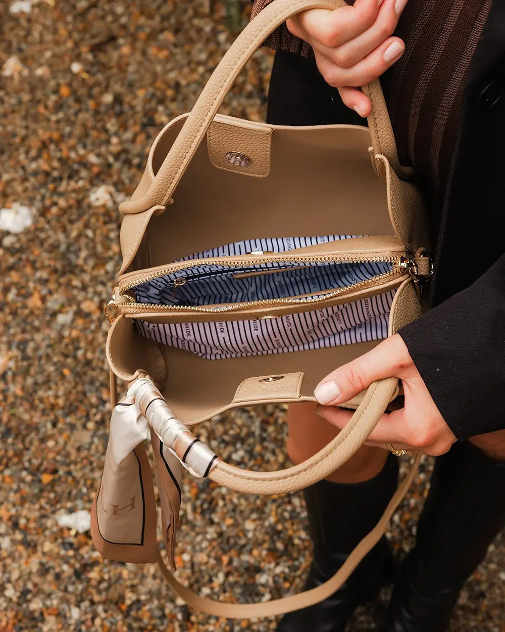 LOUENHIDE Steffie Mini Tote Bag in Biscuit