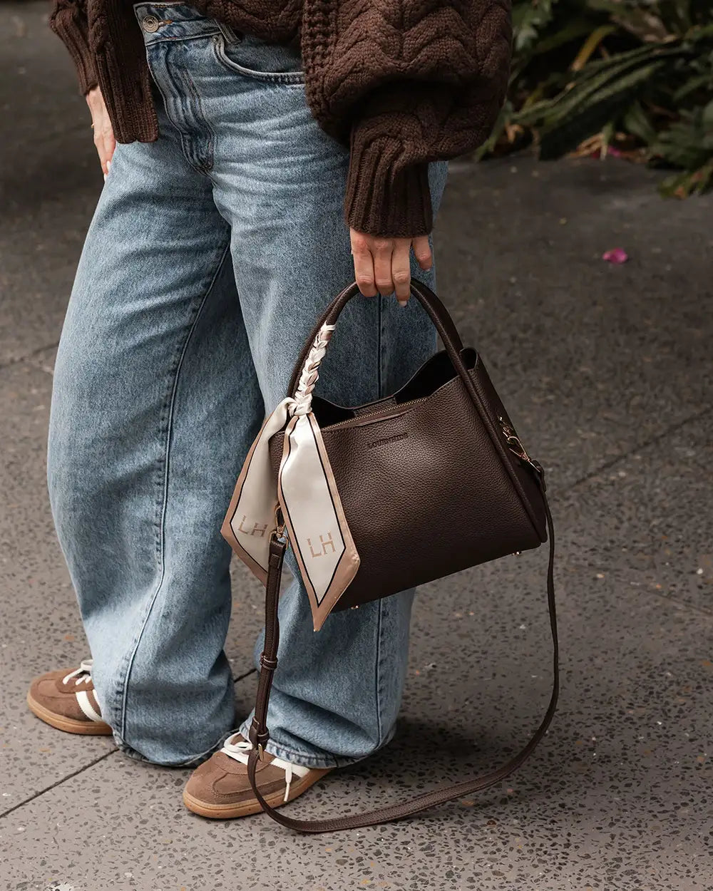 LOUENHIDE Steffie Mini Tote Bag in Chocolate