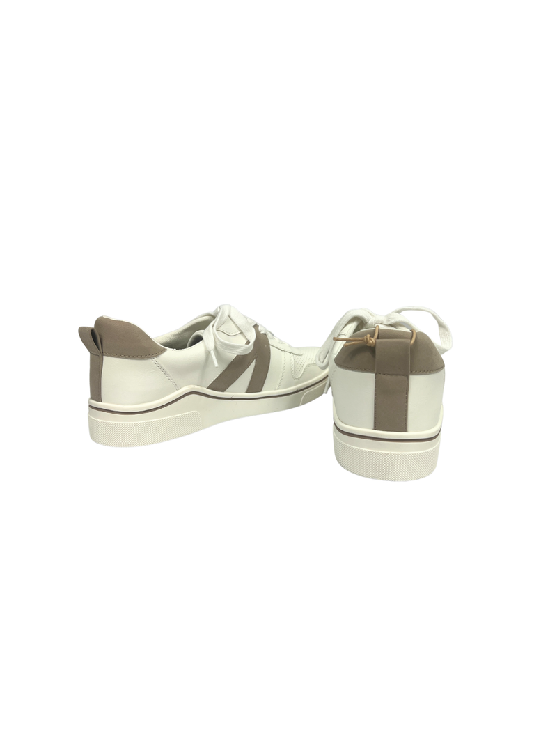 mia shoes alta color block sneakers in cement and white