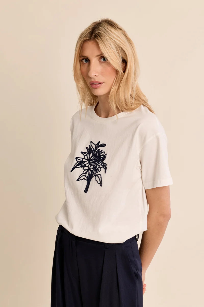 Molly Bracken Floral Illustrated T-Shirt white