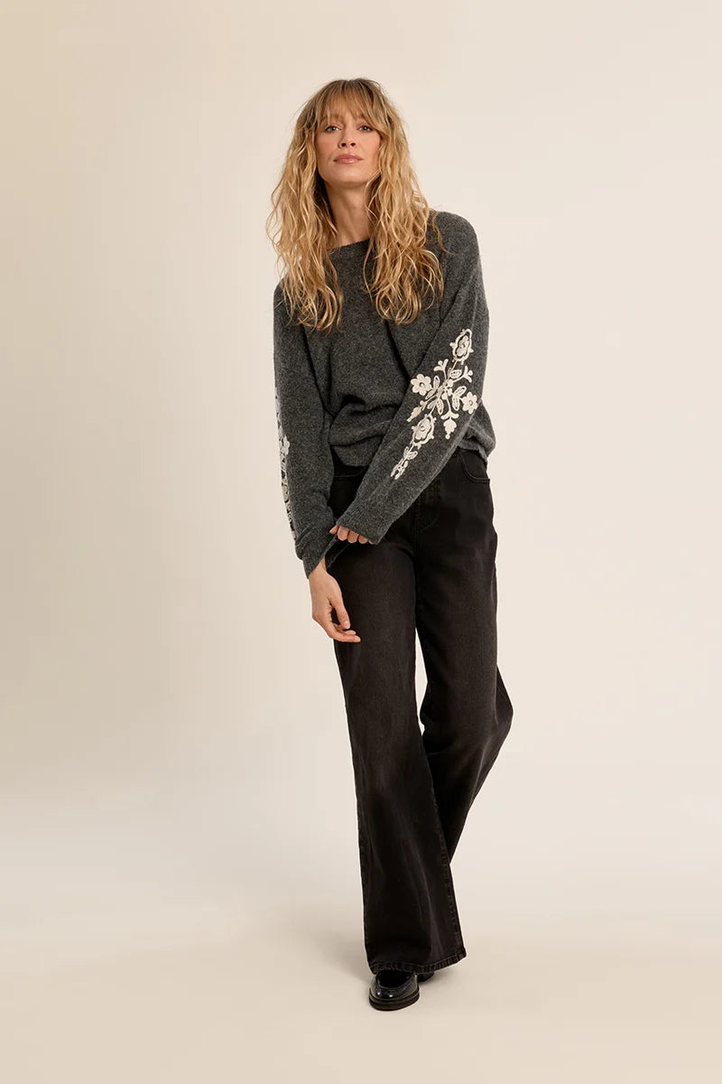 Molly Bracken Floral Embroidered Sweater ash dark grey