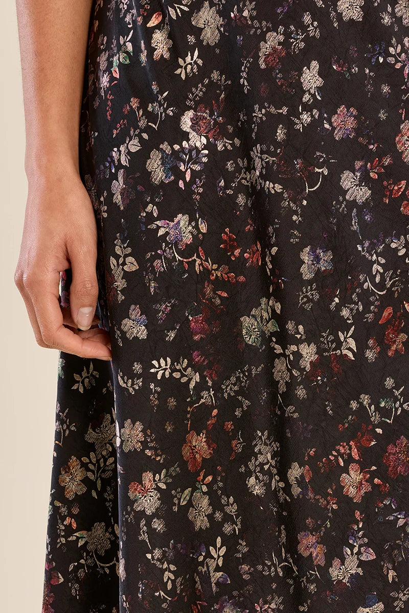 Molly Bracken Floral Satin Flared Skirt black 