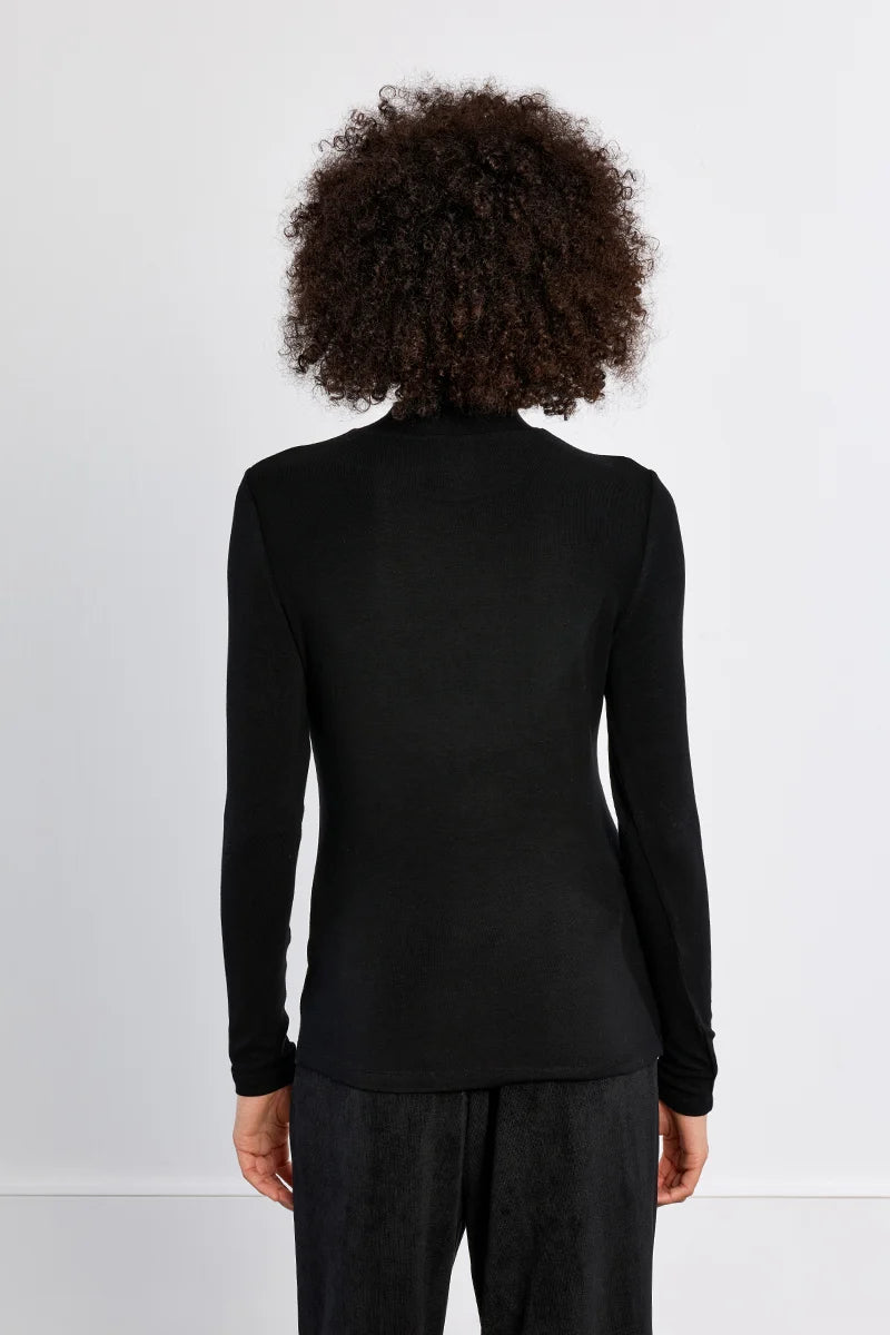 Molly Bracken Mock Neck Long Sleeve Layering Top black 