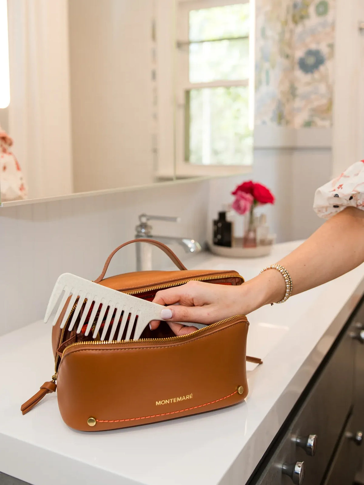 Montemare Roma Foldout Toiletry Case in Cognac Vegan Leather