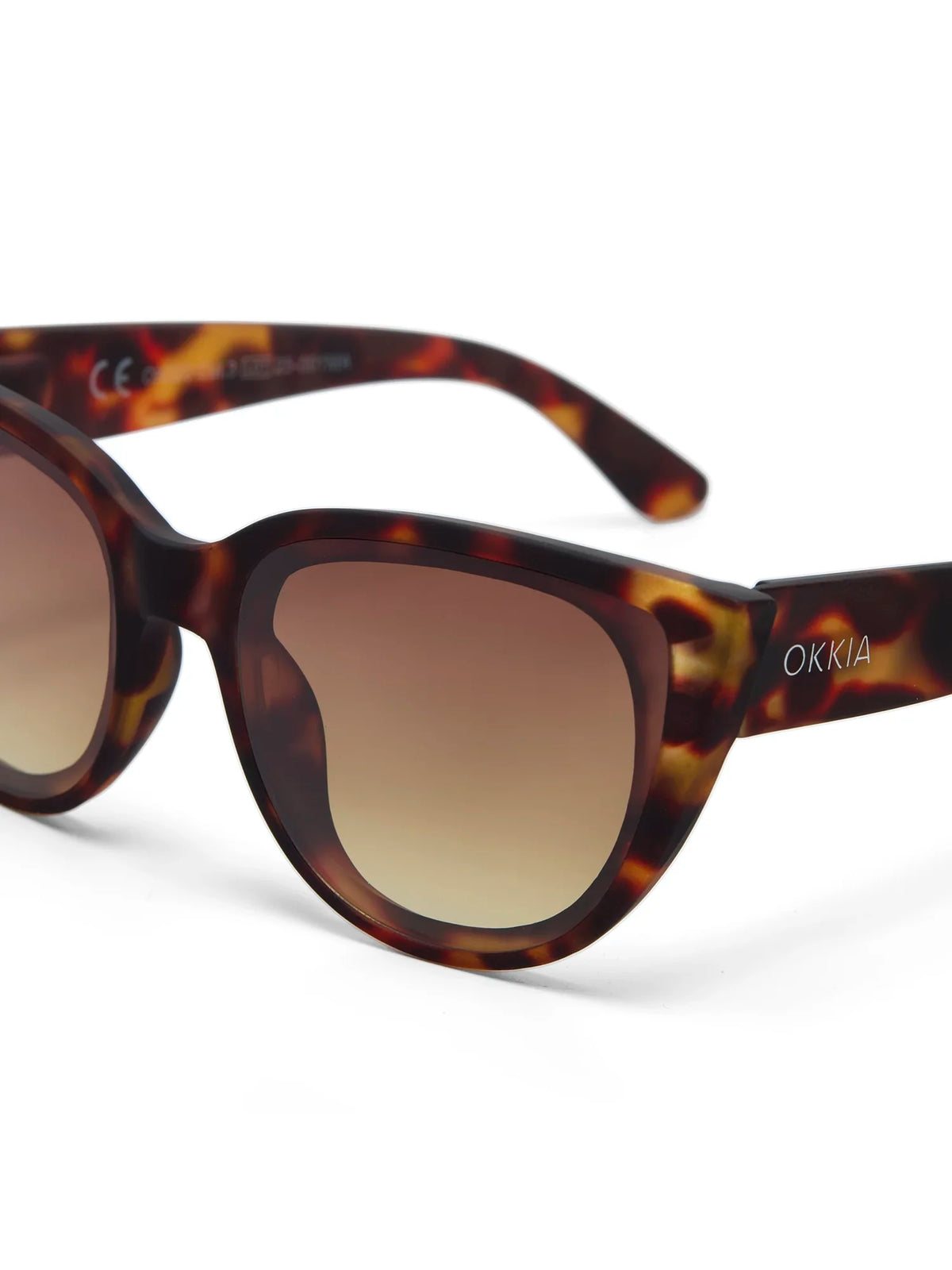 Okkia Sylvia Cat-Eye Sunglasses Classic Havana