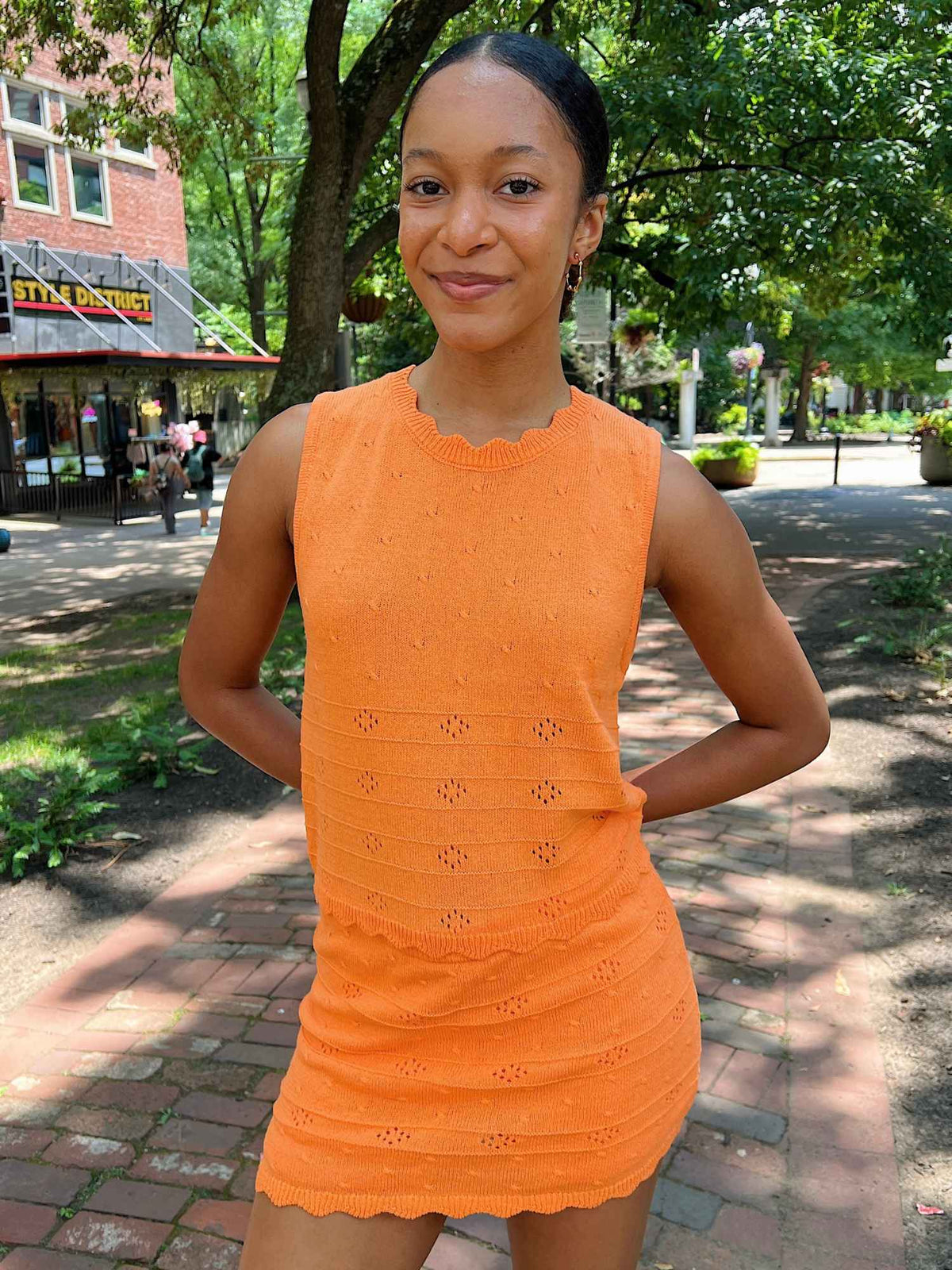 Orange Scallop Crochet Detail Sleeveless Sweater Top