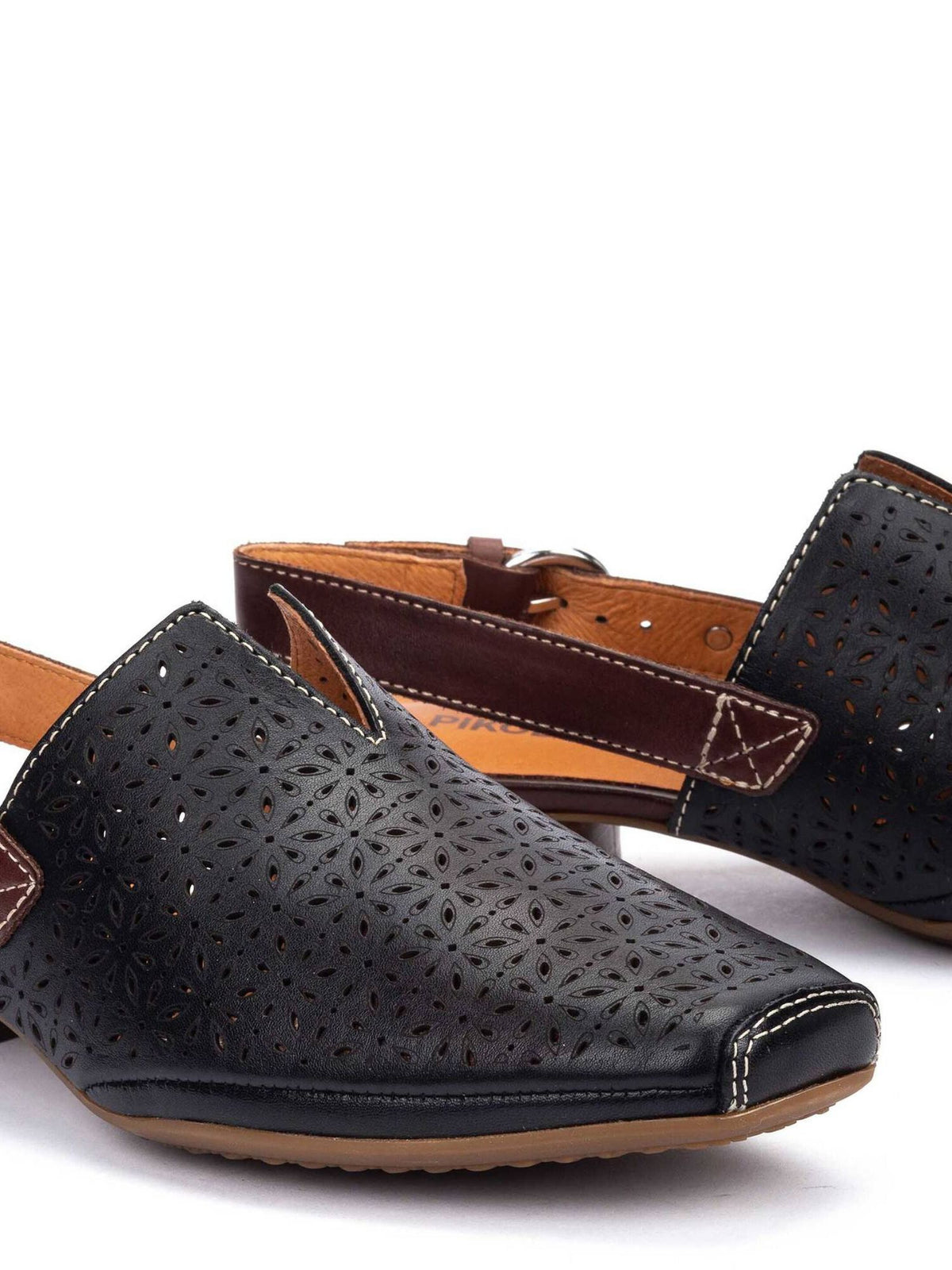 Pikolinos Alameda Sling Back Mule black 