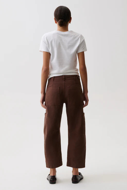 Pistola Sabrina Curved Utility Pant: Lindt 