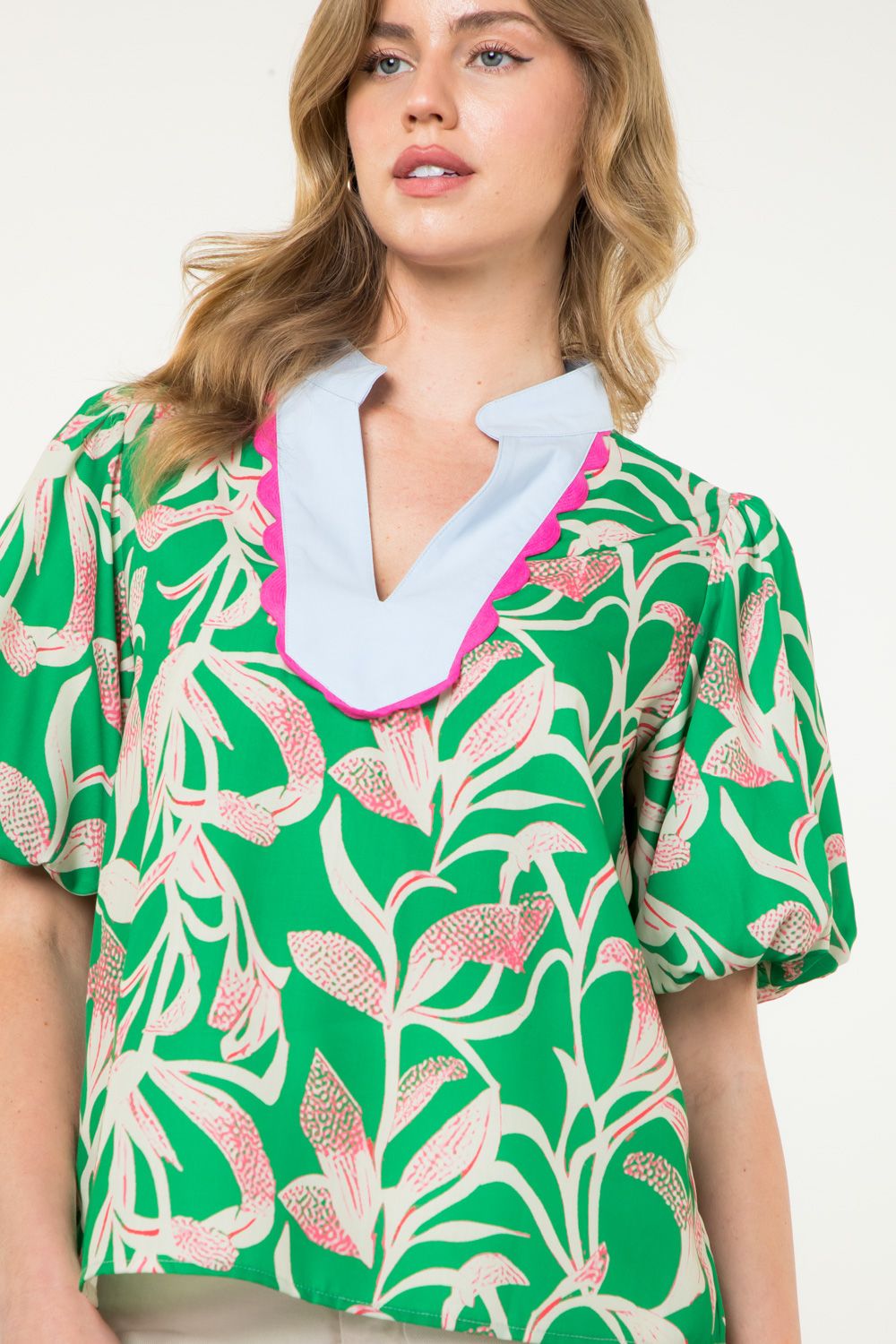 puff sleeve printed top in green-front detail