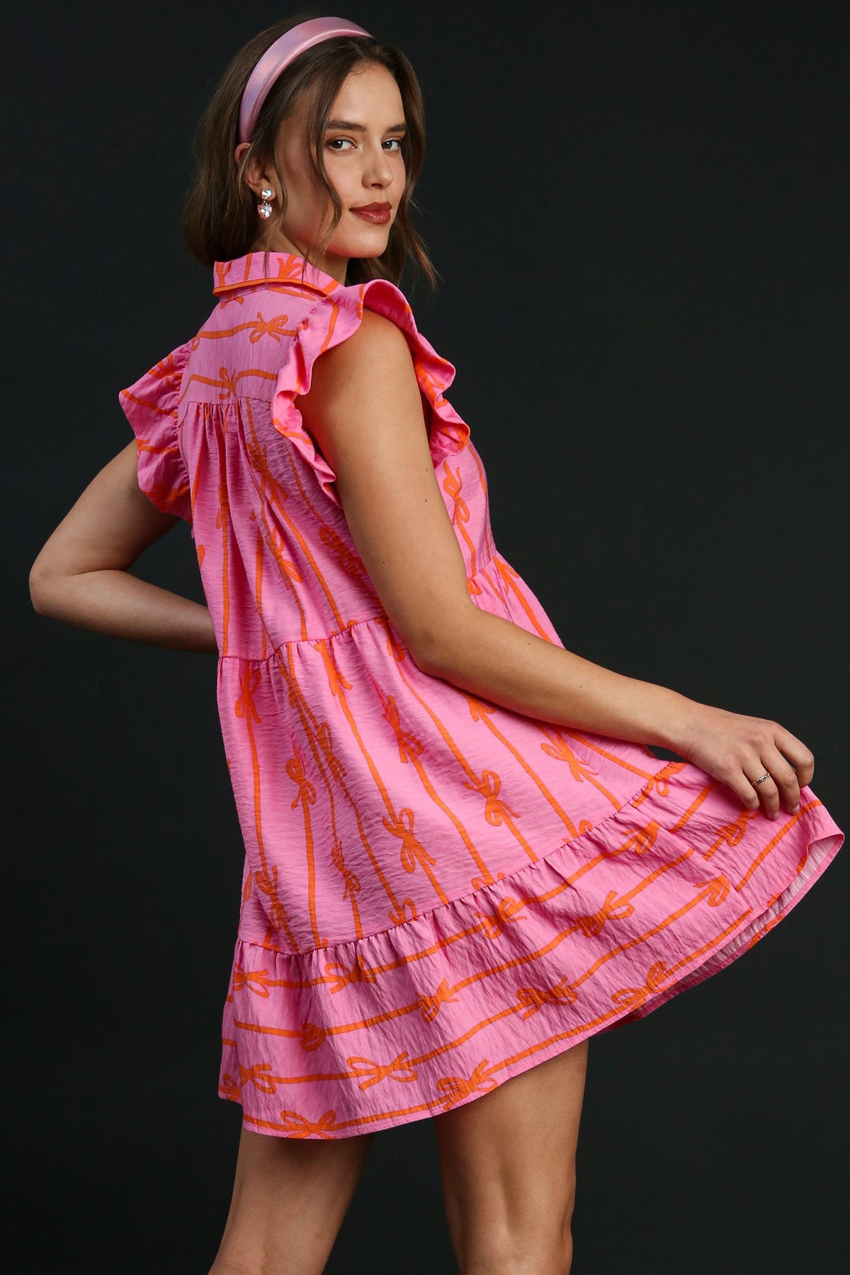 ribbon print ruffle sleeve mini dress in bubble pink-back